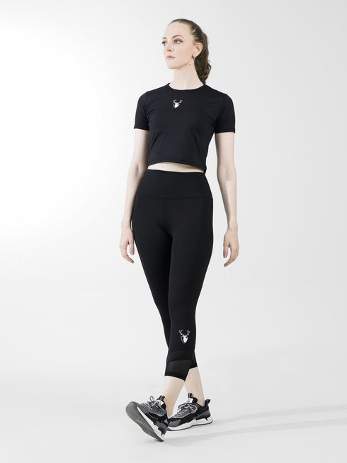 LEERA Black Croped Pair